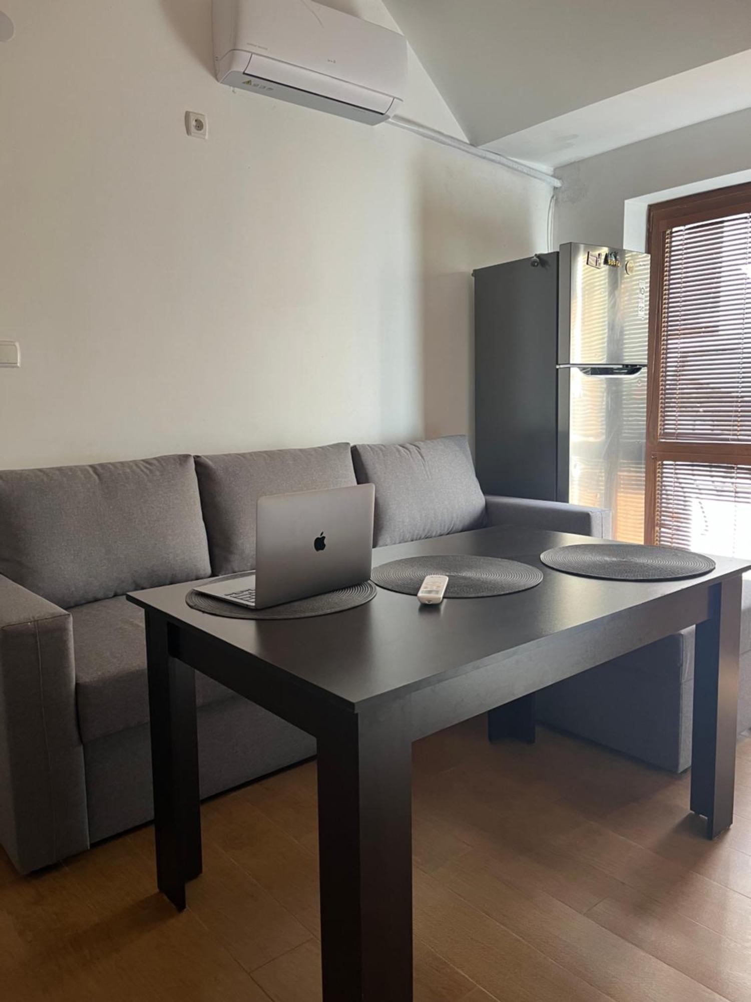 En-Suite Rooms: Novа Guesthouse In Sofia Center Екстер'єр фото