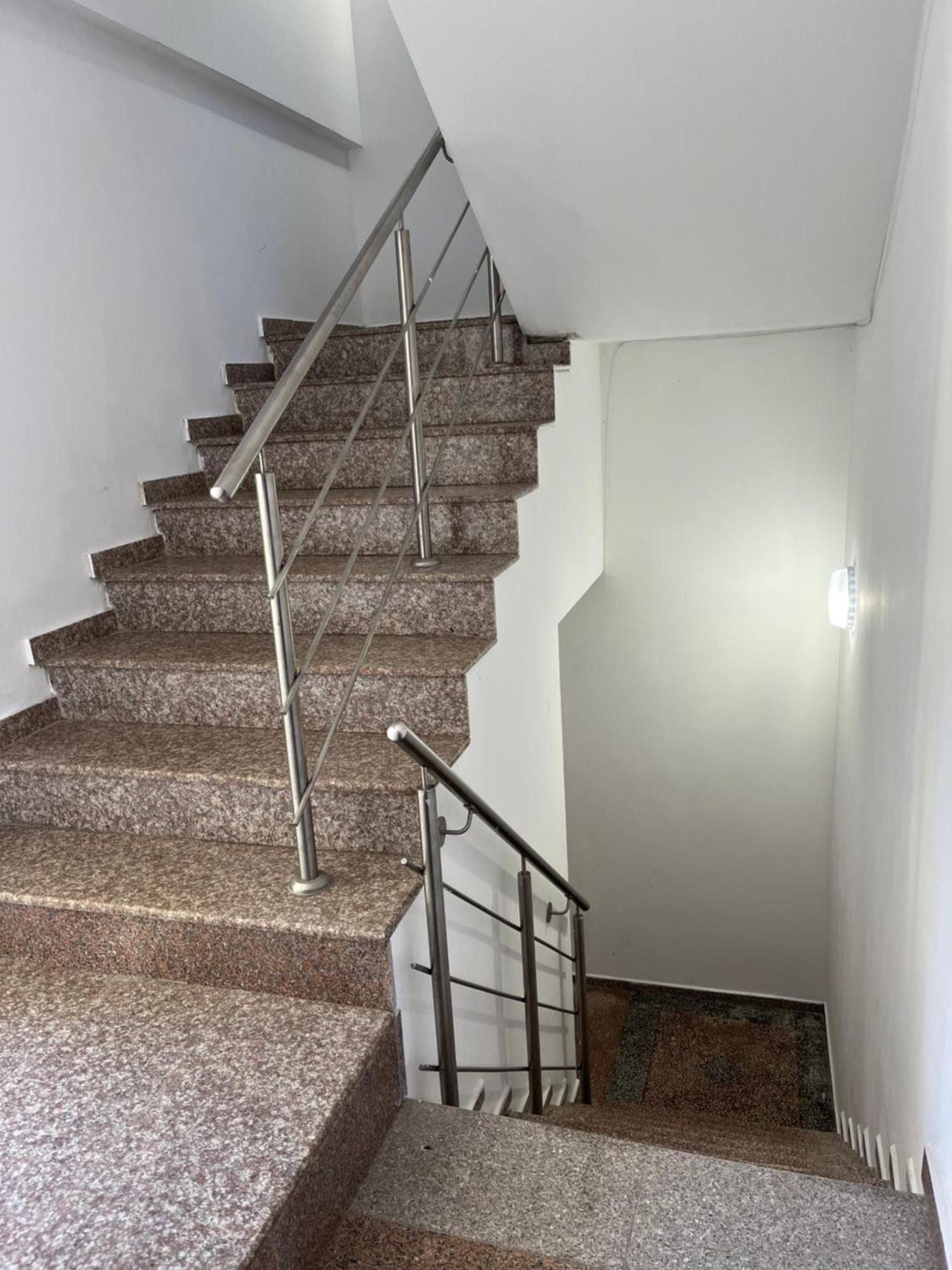 En-Suite Rooms: Novа Guesthouse In Sofia Center Екстер'єр фото