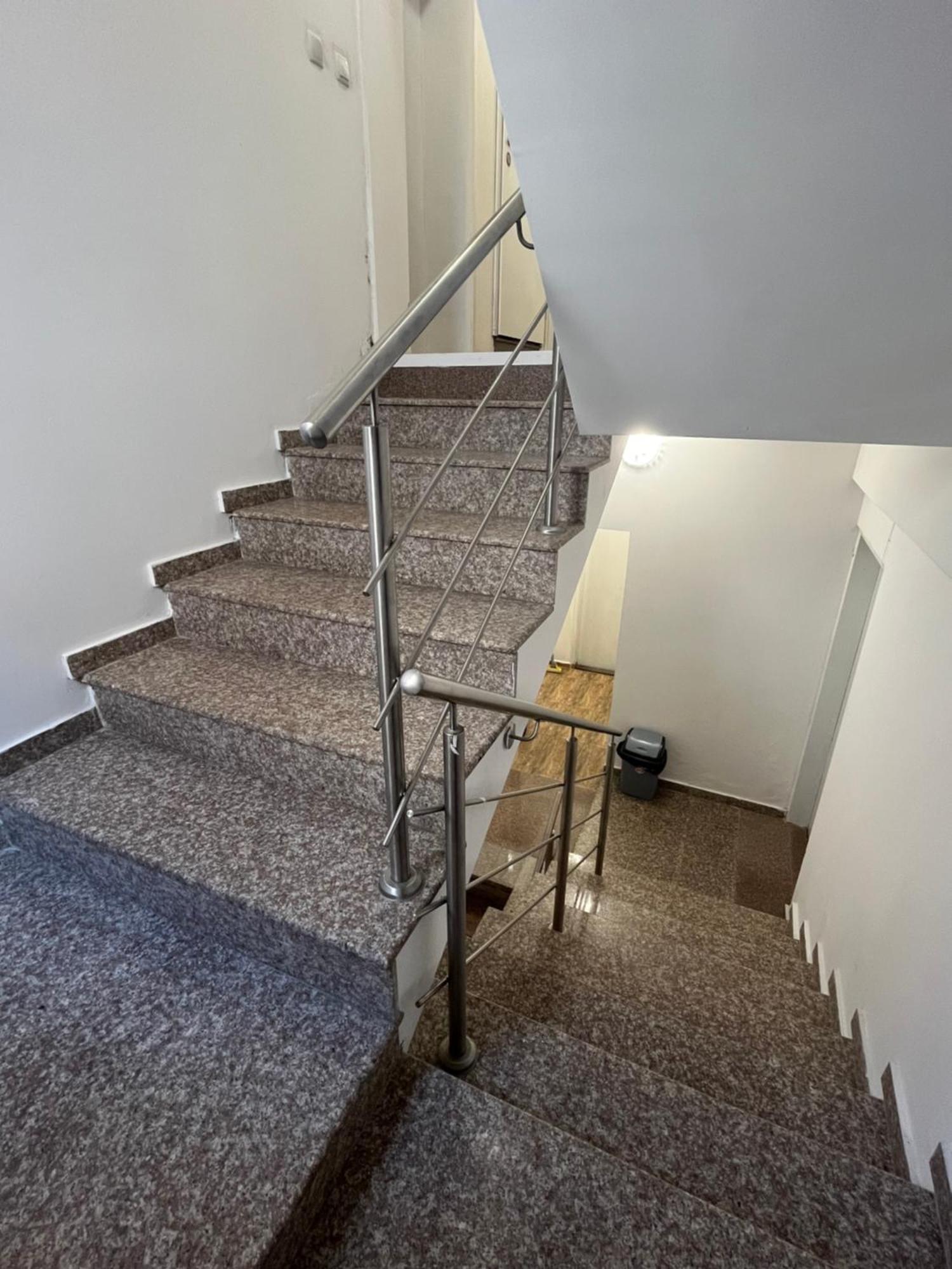 En-Suite Rooms: Novа Guesthouse In Sofia Center Екстер'єр фото