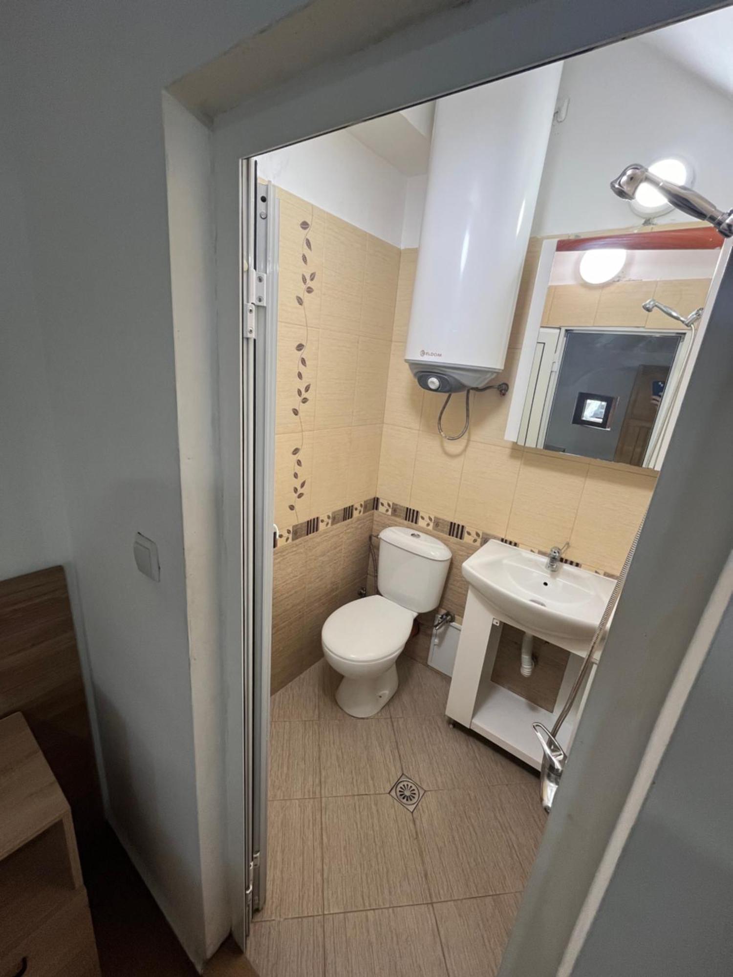 En-Suite Rooms: Novа Guesthouse In Sofia Center Екстер'єр фото