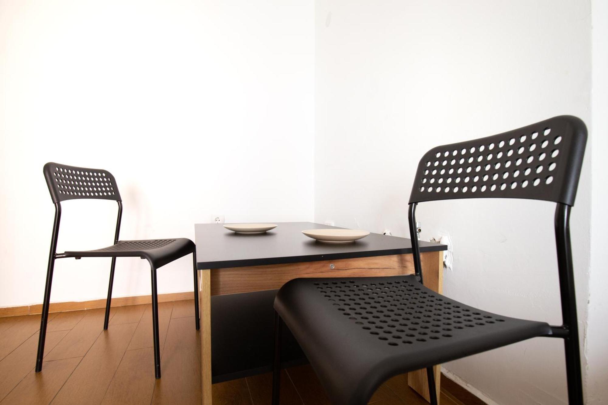 En-Suite Rooms: Novа Guesthouse In Sofia Center Екстер'єр фото